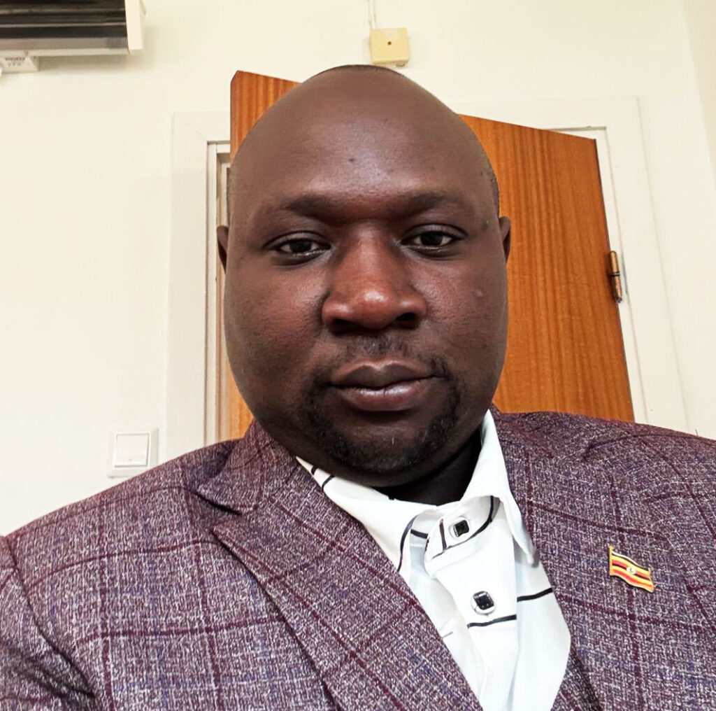 About kiiza isaac